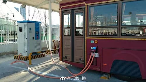 新能源铛铛车今起运营,复古民国风,你准备好