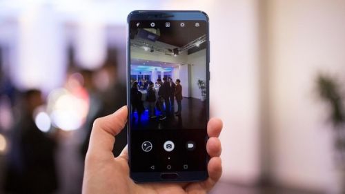 CES2018展会前夕 国产手机荣耀发布两款新机