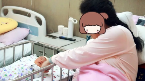 曾孕34周卵巢囊肿蒂扭转720度孕妈,年初五顺