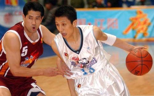 李晓勇,曾经非要靠才华吃饭的cba颜值王!