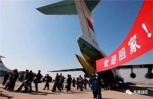 《红海行动》:回归祖国的怀抱,是军人对回家最