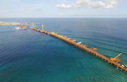 ▲建设中的马尔代夫中马友谊大桥