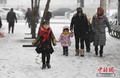 资料图:下雪天气。杨艳敏 摄 资料图:下雪天气。杨艳敏 摄