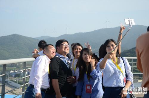 民调:惠台31条打动台湾年轻人 6成愿去大陆发展