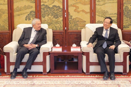 中东政党高级干部考察团来访北大|北大|马哈茂