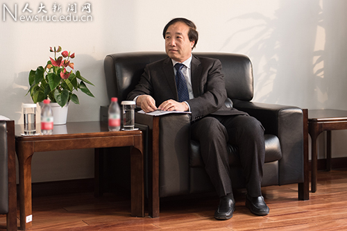 意大利那不勒斯东方大学校长一行访问中国人民