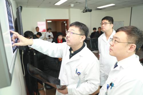 上海东方肝胆外科医院专家工作站落户哈市第