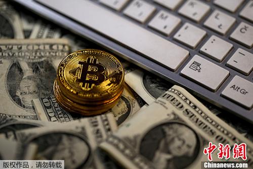 白老虎国际官方·新架构性能更强 讯景XFX RX5500XT战狼游戏显卡评测