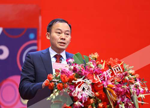 奥园老总_达利园老总儿子出车祸(2)