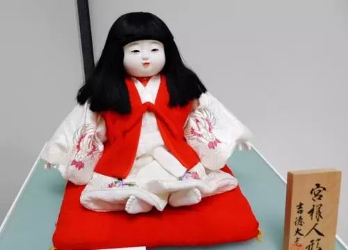 日本著名人偶灵异事件胆小者勿入日本事件