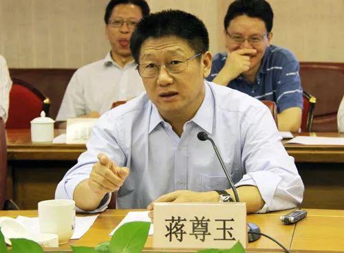 私企老总吃喝_私企承兑汇票电子(2)