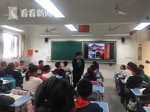 9成小学生能睡饱,超4成在课外补习!|义务教育|