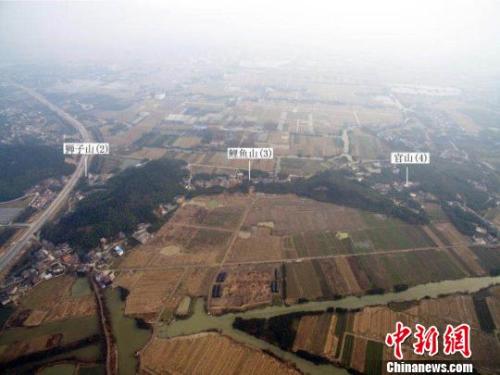图为狮子山-鲤鱼山-官山坝体现状。良渚遗址管理区管理委员会供图