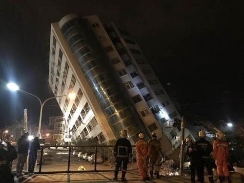 台湾花莲云翠大楼失联人数剩49人 98人平安寻获