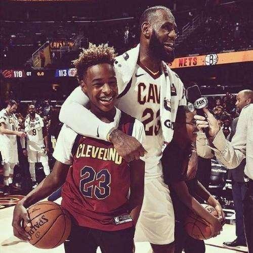 詹姆斯在nba的名望,詹姆斯在nba的名望怎么样