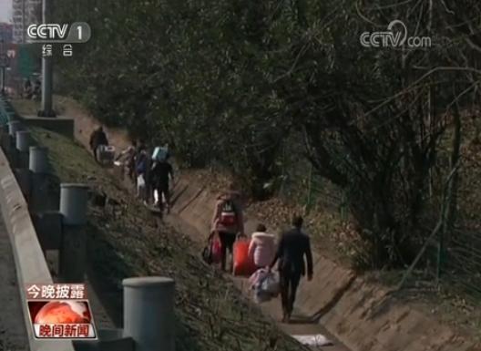 记者调查：高速服务区的“黄牛”