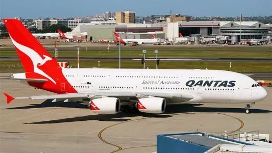 ▲此前,澳洲航空承认由于“疏忽”,在官网上将台湾、香港等中国领土视为“国家”。