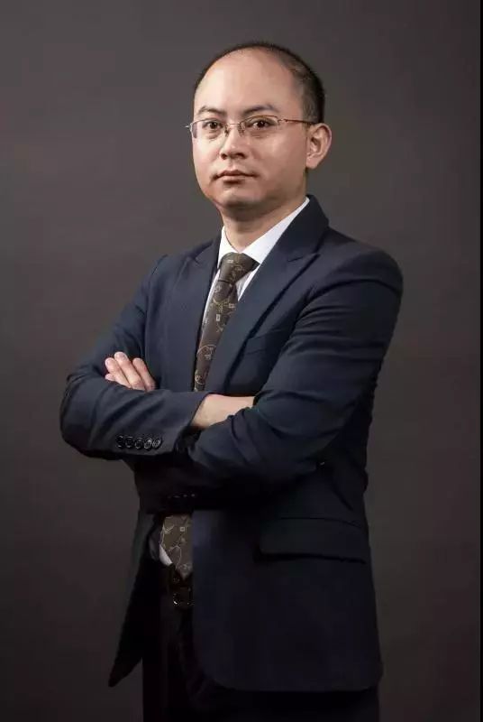 绮丽老总_老总办公室图片(2)