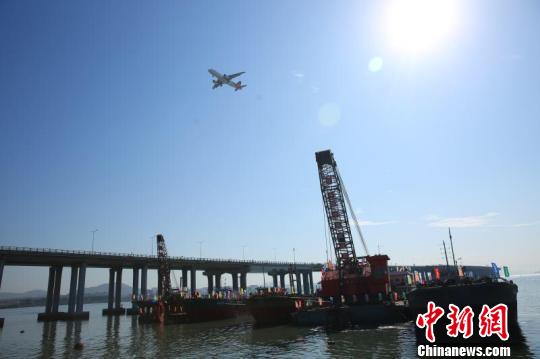 深中通道东人工岛开建 可实现多城市间互联互通