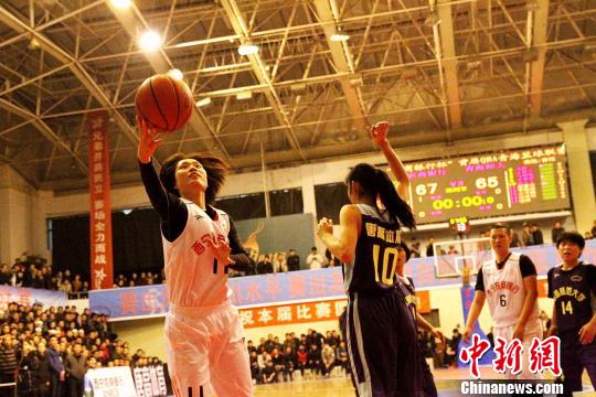 2017青海首届QBA篮球联赛落幕 42支队伍篮坛
