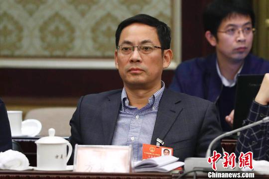 全国人大代表方复全:高等教育德育应放在第一位