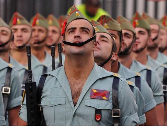 西班牙兵团体检过胖 军方:减肥自愿 超重的就别