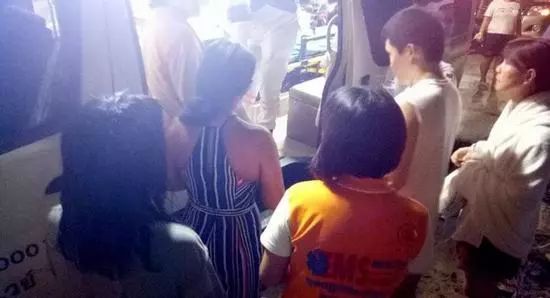 【危险】中国游客在普吉岛擅自下海游泳 2死2