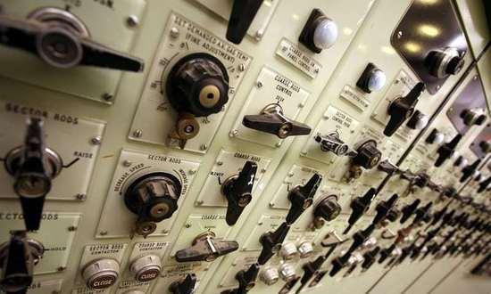 图示：欣克利角A核电站的控制室，其于1965年开始运行