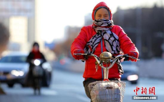 中国新闻网:北京今冬降雪稀少天气干燥 中央气象台释疑