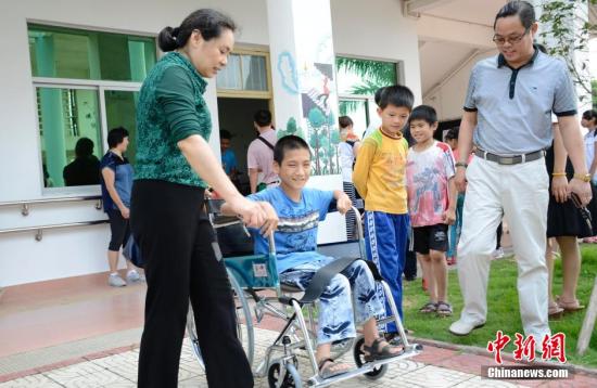 资料图：特殊教育学校学生。翟李强 摄