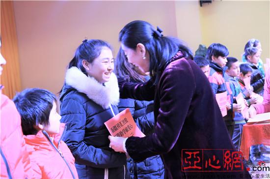 新疆阿克苏地区乌什县:携手爱心企业 共促民族