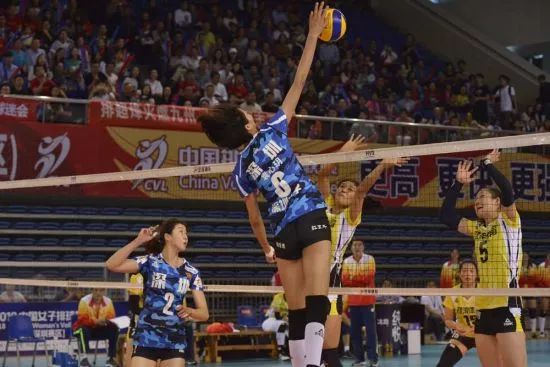 中国女排超级联赛最佳副攻 Twc3-fypikwt8057217.jpg