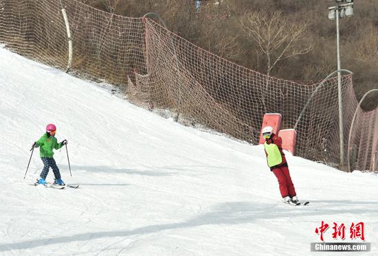  资料图：冰雪运动    中新网记者 翟璐 摄