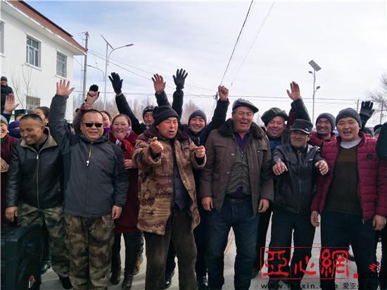 新疆和布克赛尔县庆“三八”活动精彩纷呈