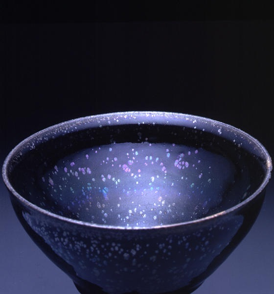 南宋《曜变天目茶盏》(图片来自于官网)