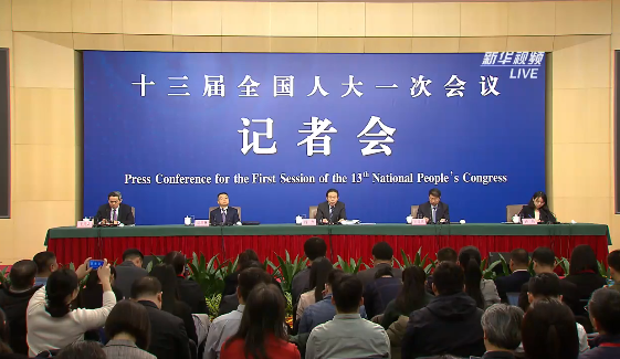 财政部:实施个人所得税改革 提高起征点