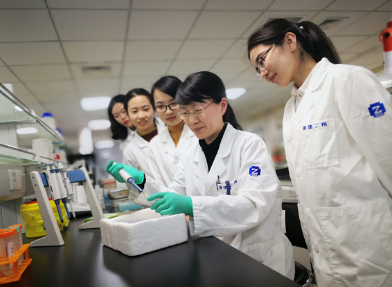 霍金一生的渐冻症到底是什么?本端专访浙二专家