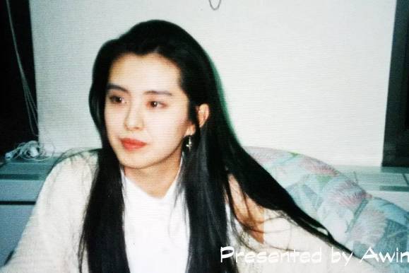 王祖贤两段情都被骂，盛世美颜年逾50却不婚的真相
