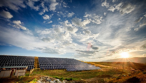 瑞银证券预测光伏新增装机量50GW 一线制造