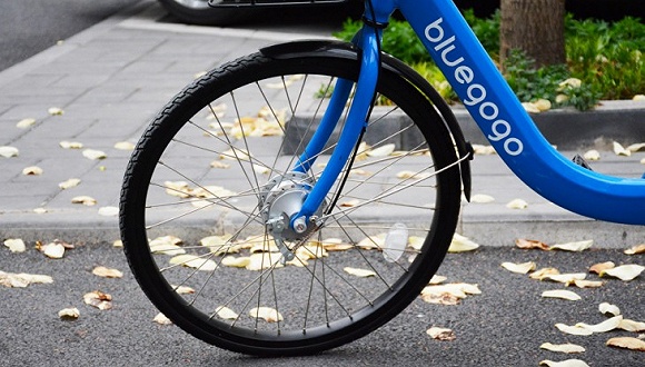 深圳市交委传话滴滴:运营小蓝可以 押金问题先