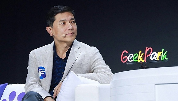 李彦宏：移动互联网时代让百度措手不及 但面对AI很从容