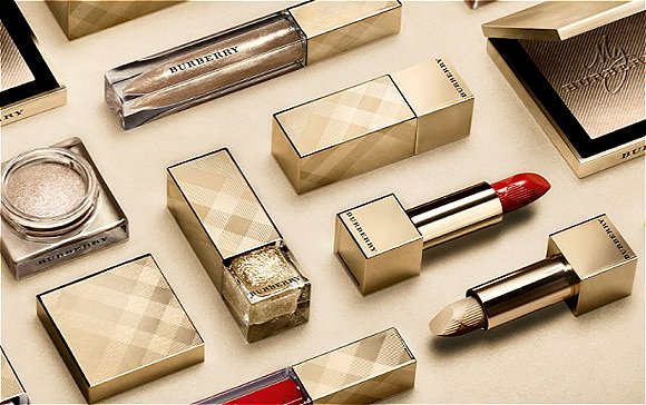 圖片來源：burberry