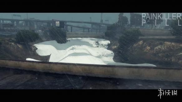 洛圣都被摧毁！玩家用《GTA5》打造史诗级飓风灾难片