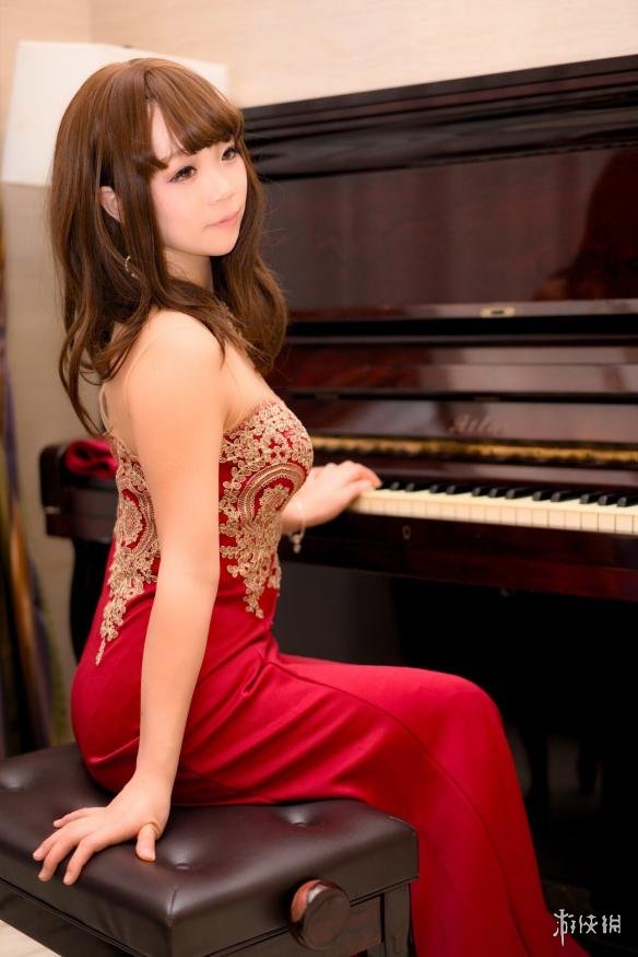 新美停内衣_内衣美女