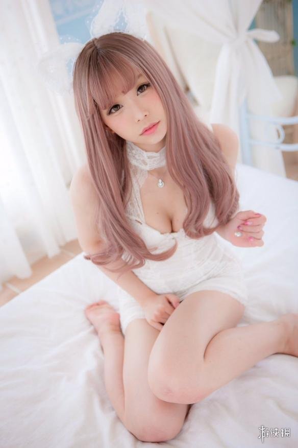 白丝内衣美女_内衣美女