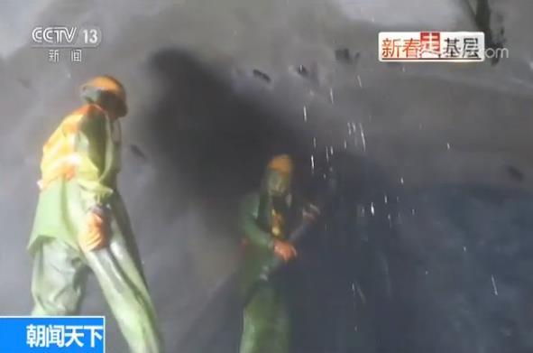 【新春走基层】独家探访云南大瑞铁路大柱山隧