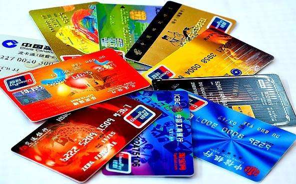 银行卡海外提现:一年不能超过10万元|银行卡|外