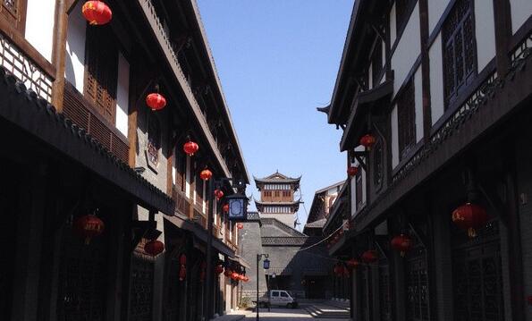 稻花香白酒业务经营承压 特色小镇商铺入驻率