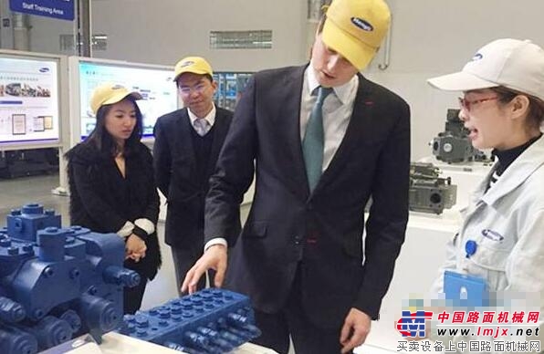 bob电竞下注挖掘机销量翻番国产核心零部件替代进口迎来最佳时机(图5)