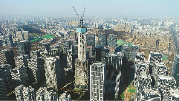 济南迅速发展,东部城区和中央商务区高楼林立.